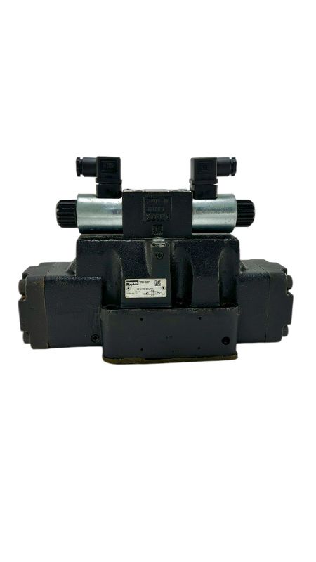 Гидрораспределитель D61VW-11-C-4-P-45  Parker 