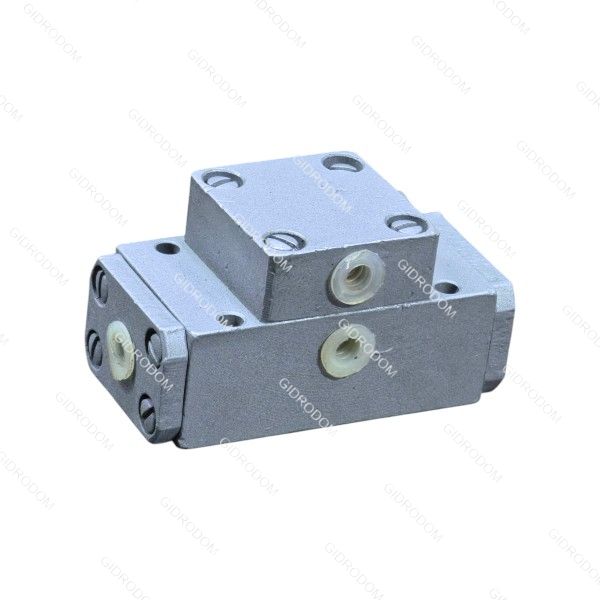 Пневмораспределитель В63-11