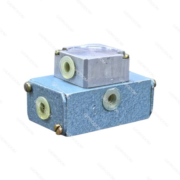 Пневмораспределитель В63-11М